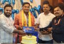पूर्वांचल के लोकप्रिय एंकर अभय तिवारी का जन्मदिन धूमधाम से मनाया गया