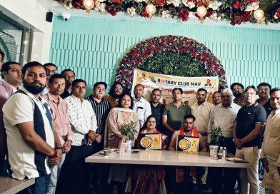 मऊ में रोटरी क्लब का भव्य आयोजन, उत्कृष्ट व्यक्तित्वों को मिला वोकेशनल लीडरशिप अवार्ड