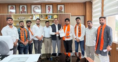विश्वविद्यालय में व्याप्त शैक्षिक भ्रष्टाचार के खिलाफ अभाविप ने सौंपा ज्ञापन