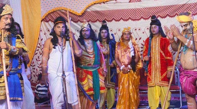 नसोपुर की रामलीला: मंथरा ने लगाया अयोध्या में ग्रहण, राम गए वनवास